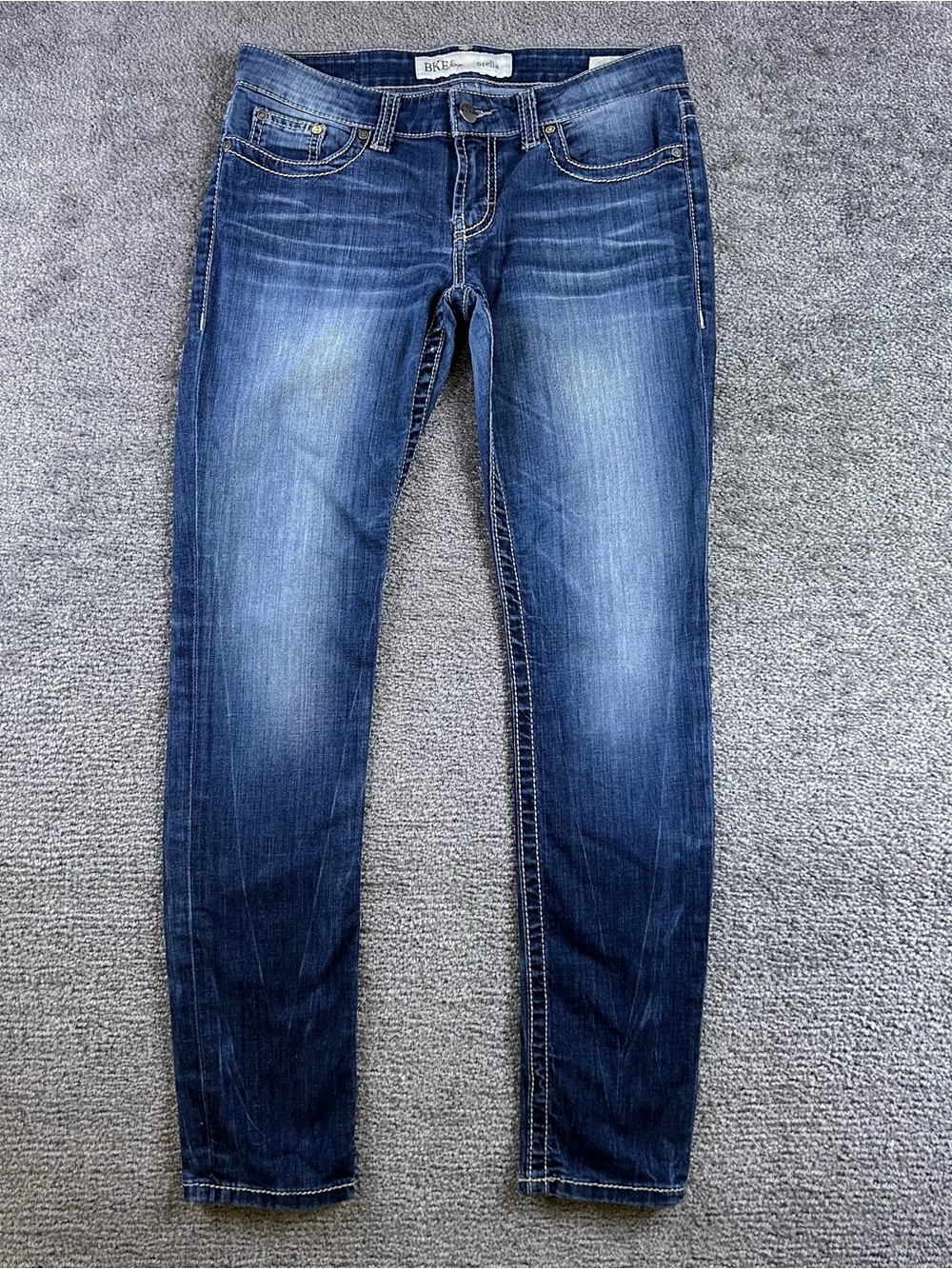 BKE Stella Jeans Womens 28 32x31 Distressed Ankle Slim Fit Low Rise Stretch